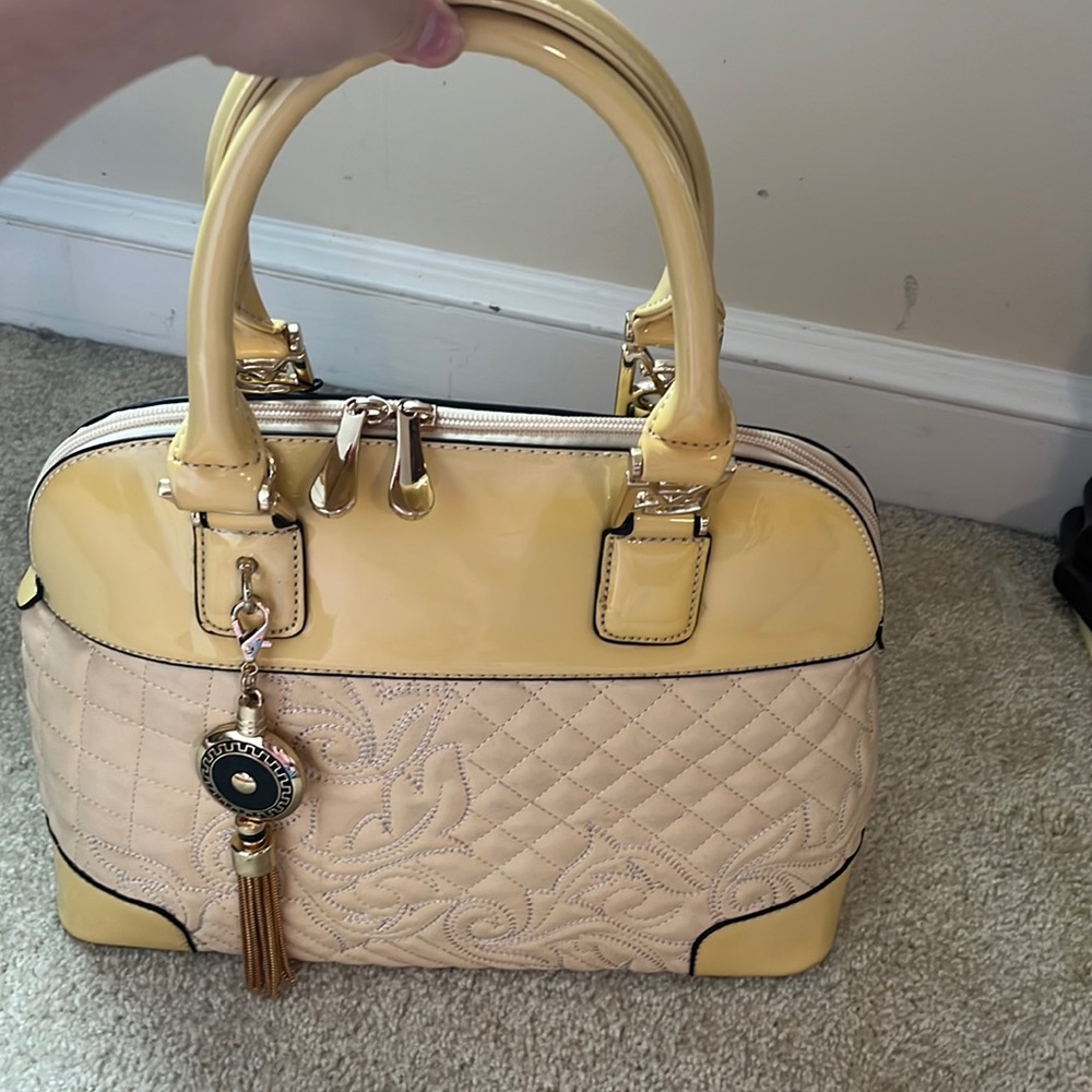 Handbag for women by MCS